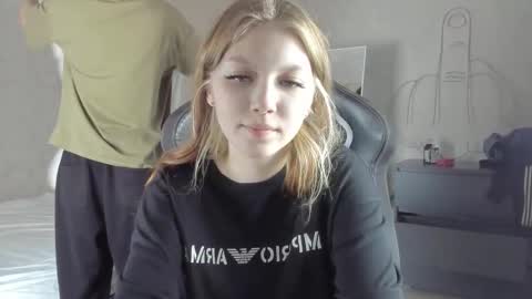 Snapshot of yunarosee chatting on 15, 9, 2025 yunarosee online show from 15, 9, 2025
