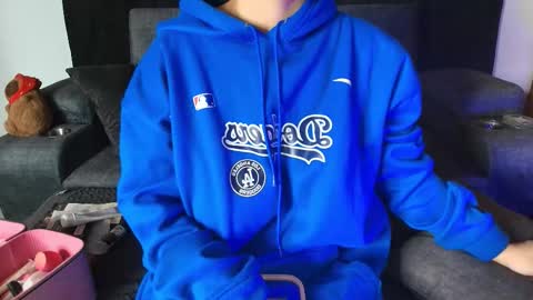 Snapshot of yungelitamor_ chatting on 23, 9, 2025 ELITA online show from 23, 9, 2025