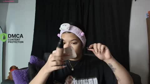 Snapshot of yungelitamor_ chatting on 22, 4, 2026 ELITA online show from 22, 4, 2026
