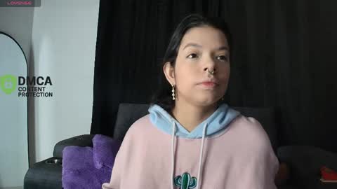 Snapshot of yungelitamor_ chatting on 25, 4, 2026 ELITA online show from 25, 4, 2026