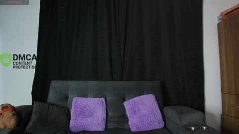 Snapshot of yungelitamor_ chatting on 30, 4, 2026 ELITA online show from 30, 4, 2026