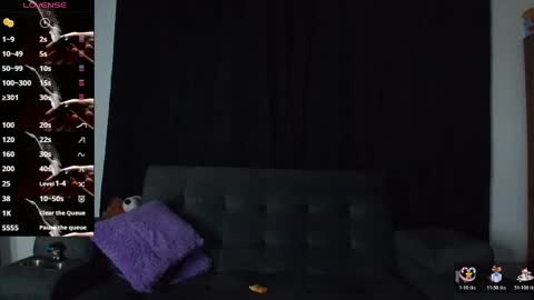 Snapshot of yungelitamor_ chatting on 8, 5, 2026 ELITA online show from 8, 5, 2026