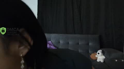 Snapshot of yungelitamor_ chatting on 12, 5, 2026 ELITA online show from 12, 5, 2026