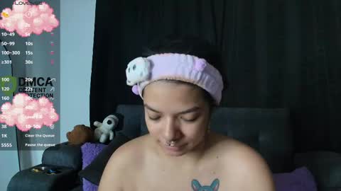 Snapshot of yungelitamor_ chatting on 26, 5, 2026 ELITA online show from 26, 5, 2026