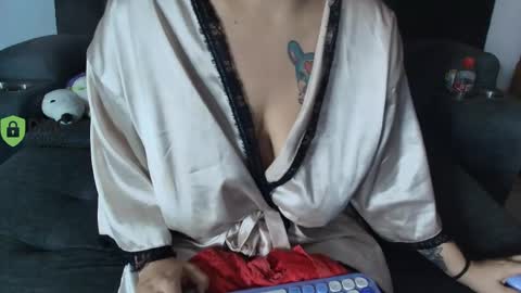Snapshot of yungelitamor_ chatting on 29, 5, 2026 ELITA online show from 29, 5, 2026