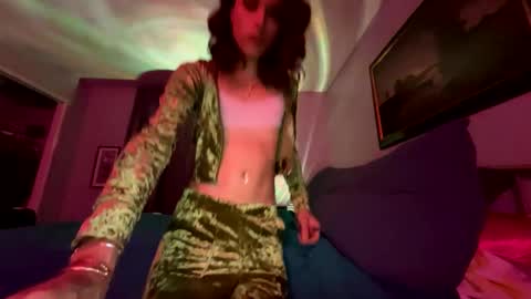 BbyTSSLut online show from 12, 9, 2025