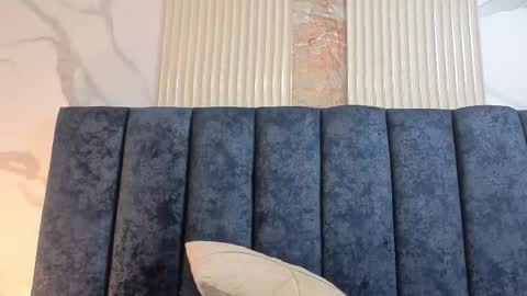 Snapshot of yunkeyc chatting on 23, 11, 2025 yunkeyc online show from 23, 11, 2025