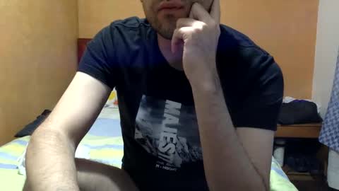 Snapshot of yuquiao chatting on 17, 12, 2024 yuquiao online show from 17, 12, 2024