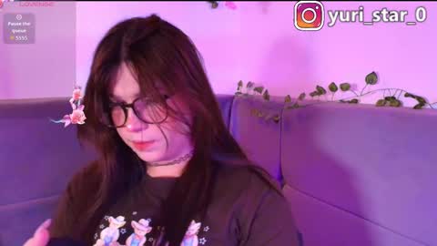 Snapshot of yuri_stars chatting on 16, 11, 2025 Yuri Stars online show from 16, 11, 2025