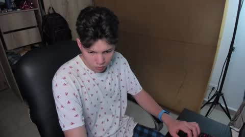 yurii_moody online show from 28, 12, 2024