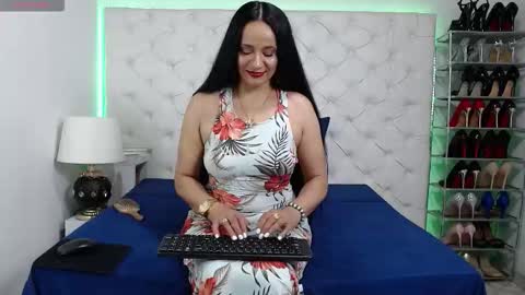 Snapshot of yury_m2_ chatting on 27, 11, 2025 2 online show from 27, 11, 2025