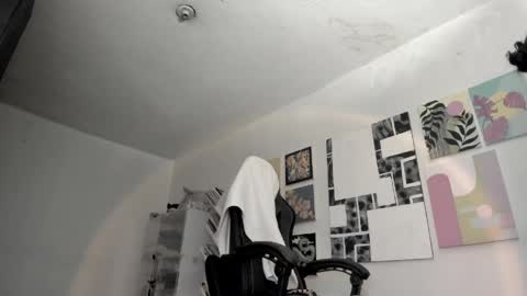 paola online show from 25, 5, 2026