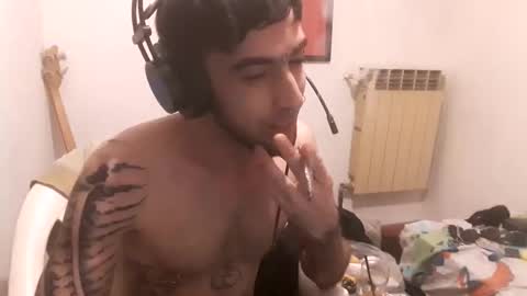 Yuumi online show from 12, 9, 2025