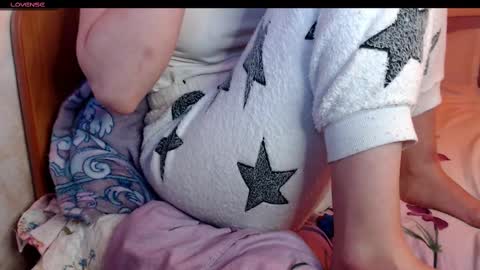 Snapshot of yzza_suave chatting on 25, 2, 2025 yzza_suave online show from 25, 2, 2025