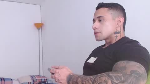 Snapshot of zac_colleng07 chatting on 5, 1, 2025 Zac Colleng online show from 5, 1, 2025