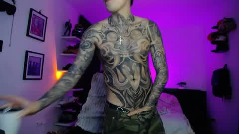 zac_muller1 online show from 13, 5, 2026