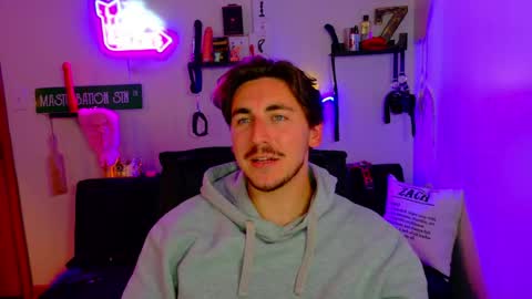 Snapshot of zach_rhyder chatting on 13, 5, 2026 Zach Rhyder online show from 13, 5, 2026