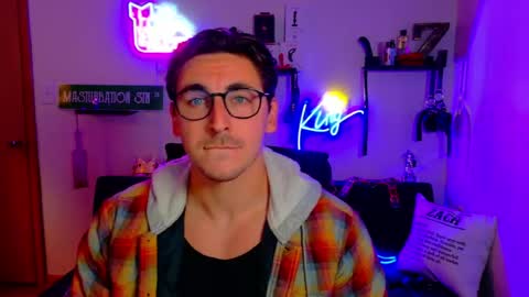 Zach Rhyder online show from 24, 7, 2026
