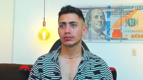 zachpri20 online show from 12, 1, 2025