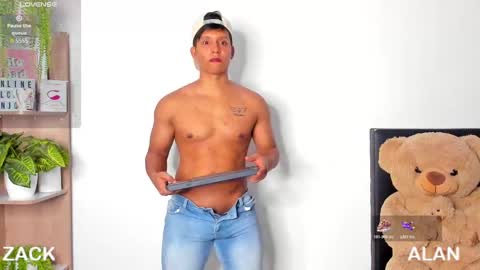 Snapshot of zack_and_alan chatting on 8, 11, 2025 zack online show from 8, 11, 2025