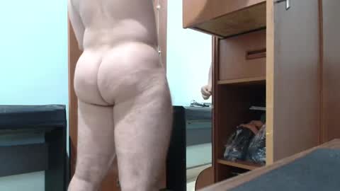 Snapshot of zack_jonesj chatting on 5, 1, 2025 Zack online show from 5, 1, 2025