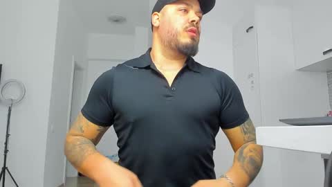 Snapshot of zackconnorsx chatting on 10, 3, 2025 Zack online show from 10, 3, 2025