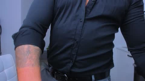 Snapshot of zackconnorsx chatting on 14, 11, 2025 Zack online show from 14, 11, 2025