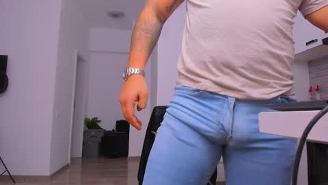 Snapshot of zackconnorsx chatting on 27, 11, 2025 Zack online show from 27, 11, 2025