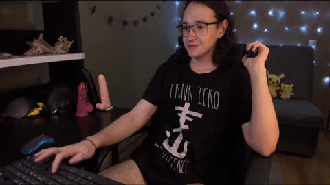 Snapshot of zackstivensen chatting on 6, 1, 2025 Zachary next stream on monday online show from 6, 1, 2025