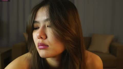 Snapshot of zadabercher chatting on 14, 11, 2025 Marina online show from 14, 11, 2025