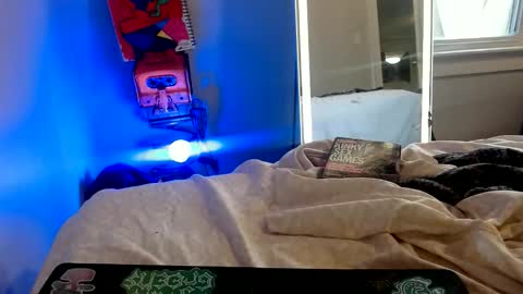 Snapshot of zaddyslilslutbucket chatting on 22, 11, 2025 zaddyslilslutbucket online show from 22, 11, 2025