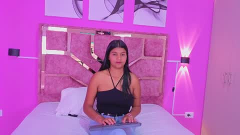 Snapshot of zafira_brown chatting on 16, 6, 2026 Zafira brown online show from 16, 6, 2026