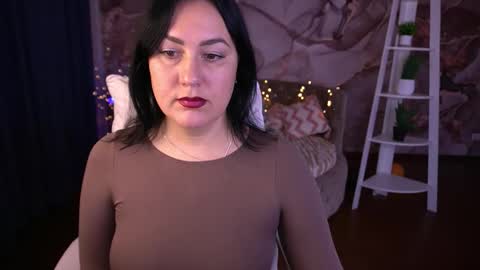 Snapshot of zafiramoonn chatting on 6, 11, 2025 Zafiramoonn online show from 6, 11, 2025