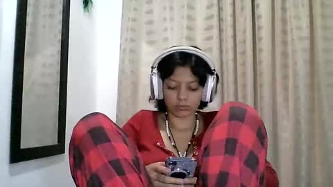 Zafiro online show from 3, 2, 2026