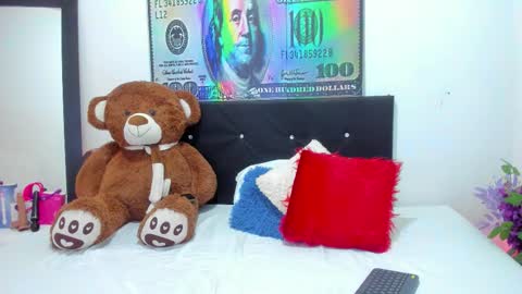 Snapshot of zahira_evans chatting on 11, 9, 2025 Zahira online show from 11, 9, 2025