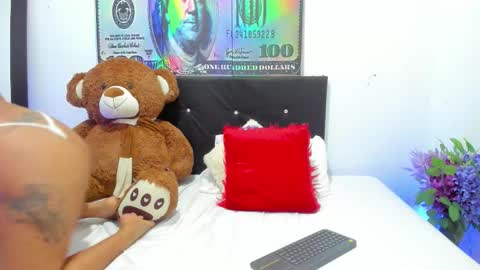 Snapshot of zahira_evans chatting on 30, 9, 2025 Zahira online show from 30, 9, 2025