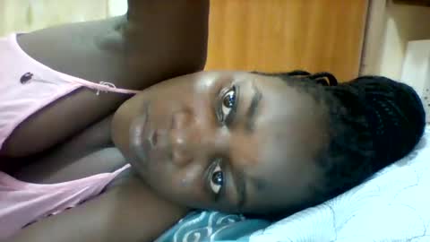 Snapshot of zainxxxx chatting on 9, 3, 2025 zainxxxx online show from 9, 3, 2025