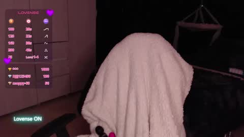 Snapshot of zakura_ania chatting on 2, 3, 2026 zakura_ania online show from 2, 3, 2026