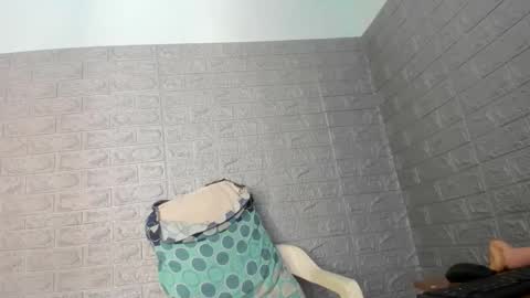 Snapshot of zamara__ chatting on 18, 12, 2025 Zamara online show from 18, 12, 2025