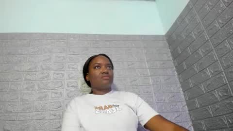 Snapshot of zamara__ chatting on 13, 4, 2026 Zamara online show from 13, 4, 2026