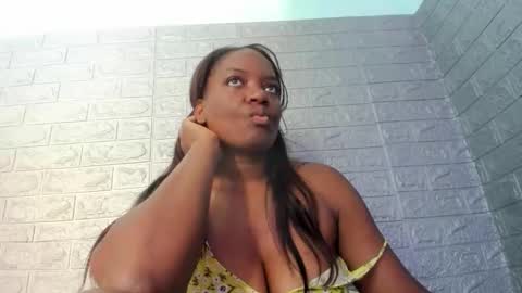 Snapshot of zamara__ chatting on 13, 4, 2026 Zamara online show from 13, 4, 2026