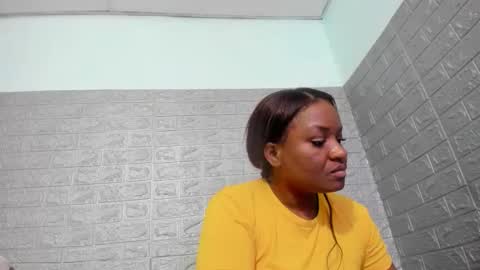 Snapshot of zamara__ chatting on 24, 4, 2026 Zamara online show from 24, 4, 2026