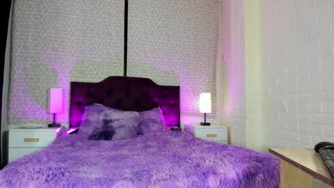 Zamara Kleii online show from 9, 3, 2026