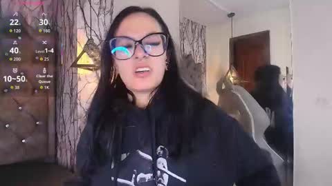 Snapshot of zami_escobar_of chatting on 23, 11, 2025 online show from 23, 11, 2025