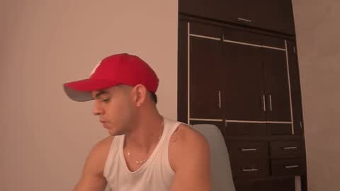 Snapshot of zamir_scott chatting on 8, 9, 2025 zamir online show from 8, 9, 2025