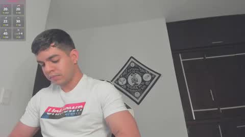 Snapshot of zamir_scott chatting on 20, 10, 2025 zamir online show from 20, 10, 2025