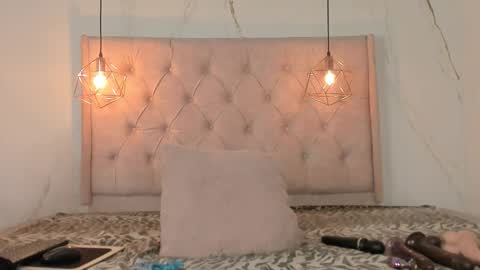 ZAMIRA online show from 4, 12, 2025