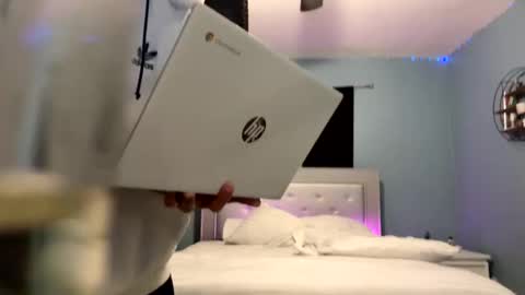 Snapshot of zamoraedii1994 chatting on 8, 12, 2024 Edii online show from 8, 12, 2024