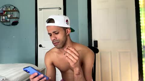 Snapshot of zamoraedii1994 chatting on 10, 12, 2024 Edii online show from 10, 12, 2024