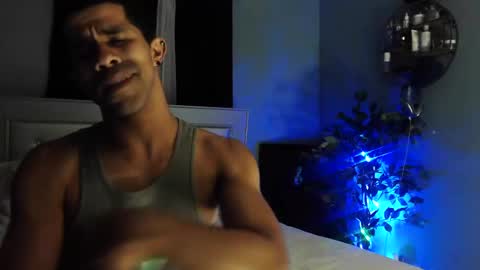 Snapshot of zamoraedii1994 chatting on 19, 1, 2025 Edii online show from 19, 1, 2025